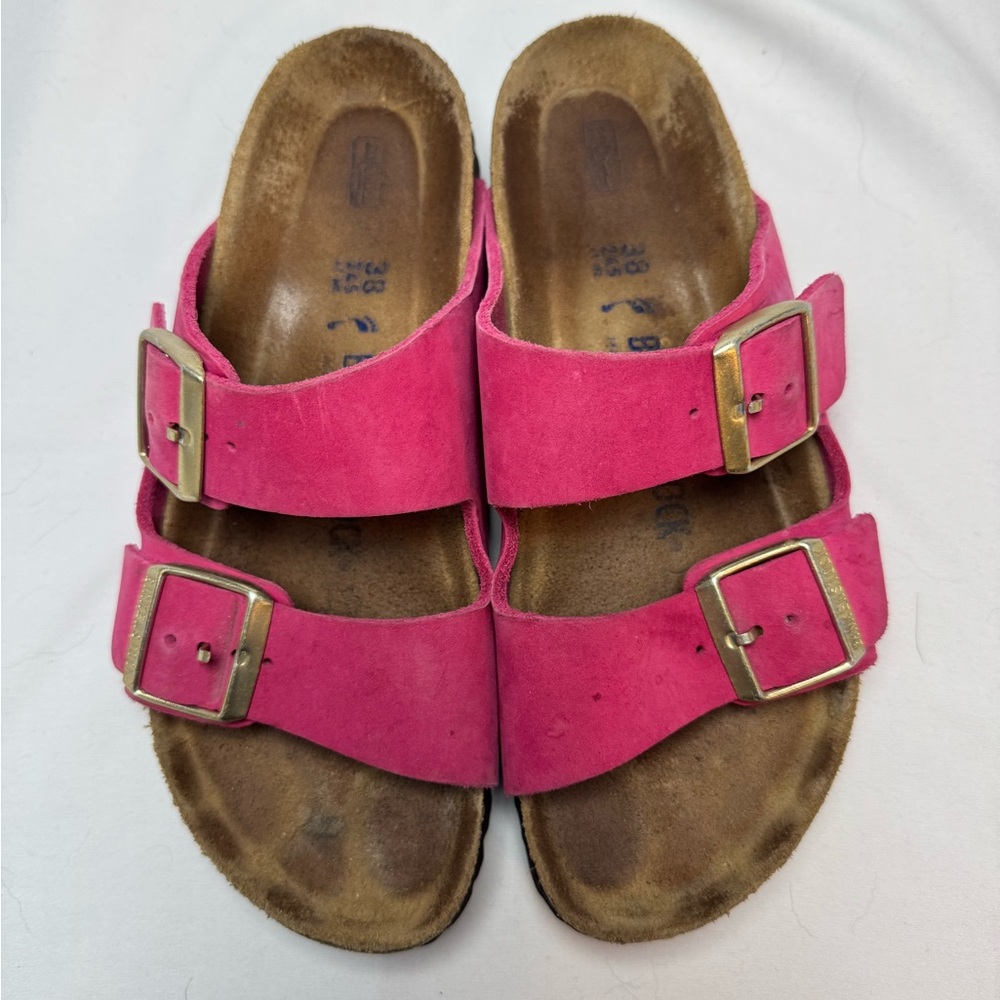 Birkenstock Arizona Fuscha Pink Double Strap Sandals with Gold Buckles. Size 38.